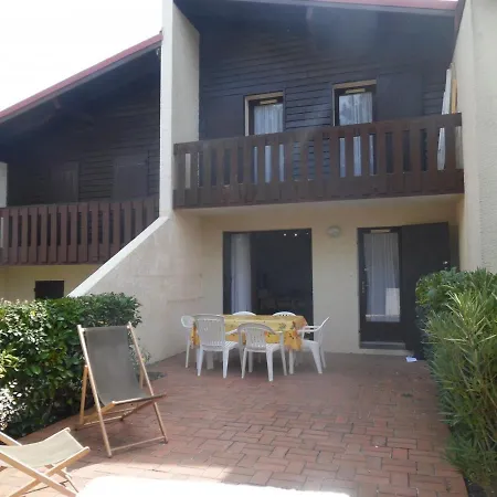 Maison Renovee Avec Terrasse A 700m Des Plages, Marche Et Activites - Tennis Et Piste Cyclable A 10m - Fr-1-239-385 * Seignosse