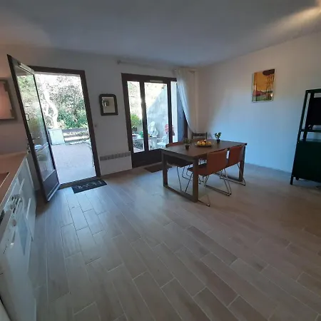 Maison Rénovée Avec Terrasse à 700m Des Plages, Marché Et Activités - Tennis Et Piste Cyclable à 10m - Fr-1-239-385