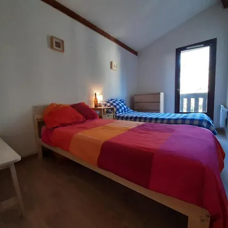 Holiday home Maison Renovee Avec Terrasse A 700m Des Plages, Marche Et Activites - Tennis Et Piste Cyclable A 10m - Fr-1-239-385